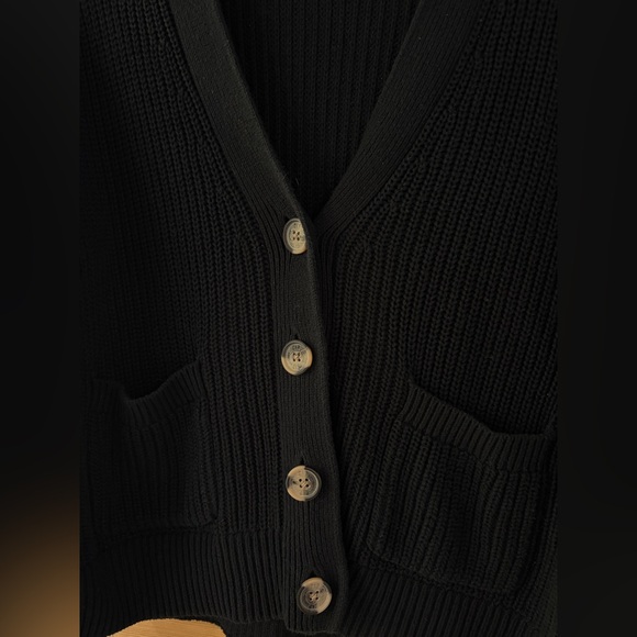 GAP Women's Black Cardigan Sweater 100% Cotton - Picture 4 of 5